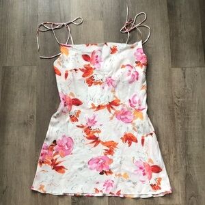 NWT Zara mini floral silky dress medium spaghetti straps